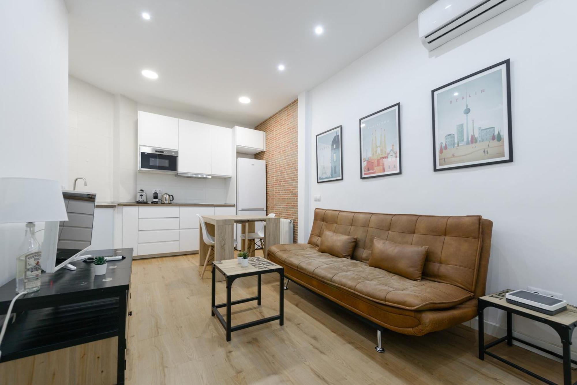 Avila Calle, Precioso Estudio En Santiago Bernabeu-Estrecho En Segundo Piso Sin Ascensor Apartment Madrid Exterior photo